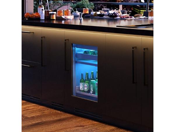 Perlick G5 Luxe 24" Solid Door Wine & Beverage Refrigeration – Indoor/Outdoor Rated - Panel Ready